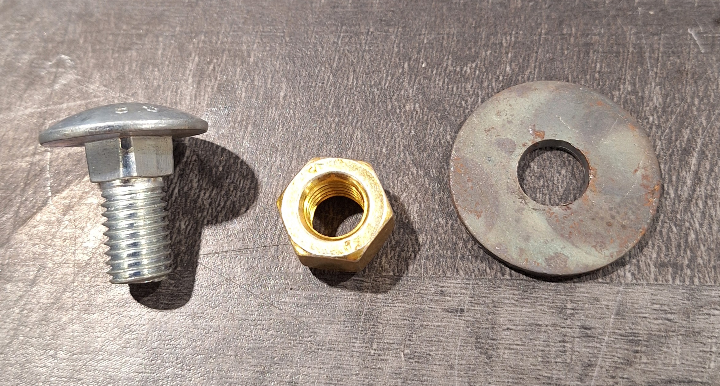 BOLT KIT COMPLETE  10 kpl/pkt                                                                                 